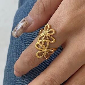 18K Gold Plated Adjustable Flower Ring